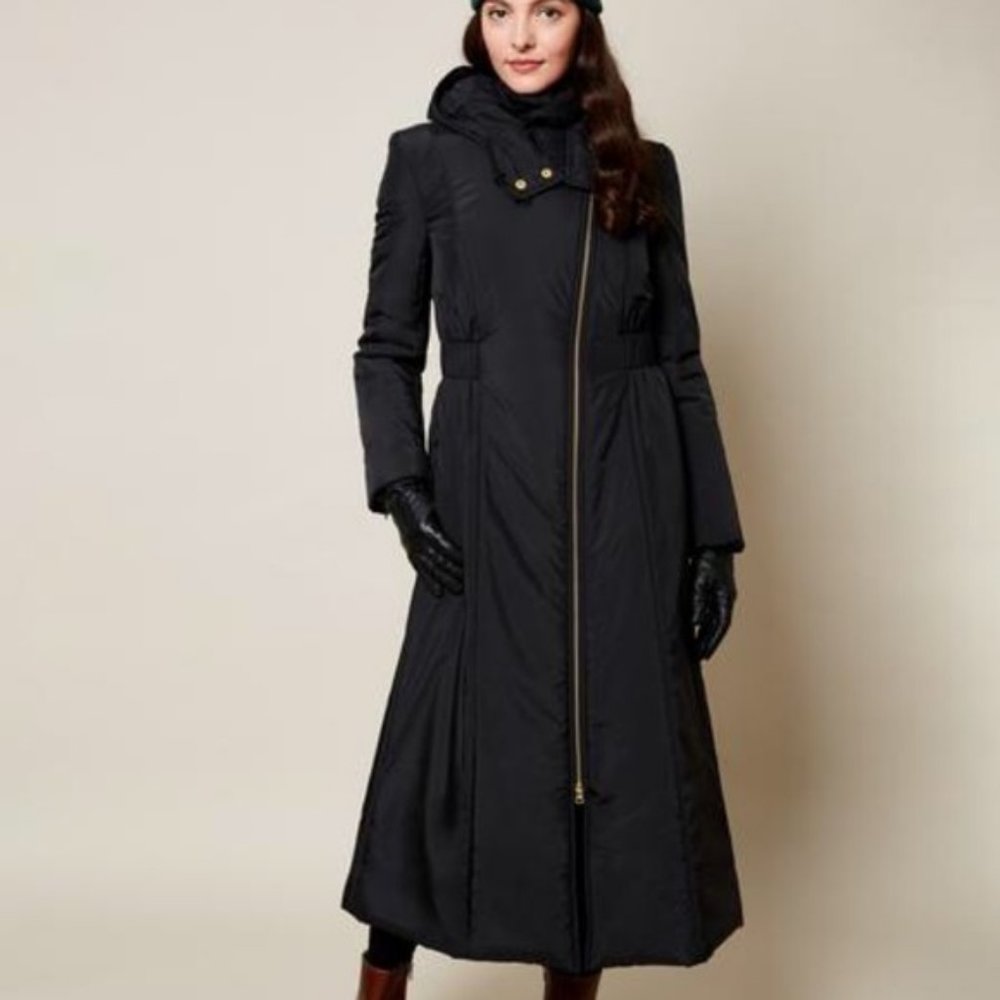 Vaute Couture Black Lincoln Coat Size XS NEW